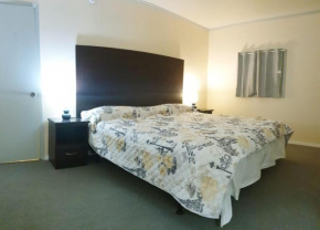  Riverside Motel  Фултонвилл